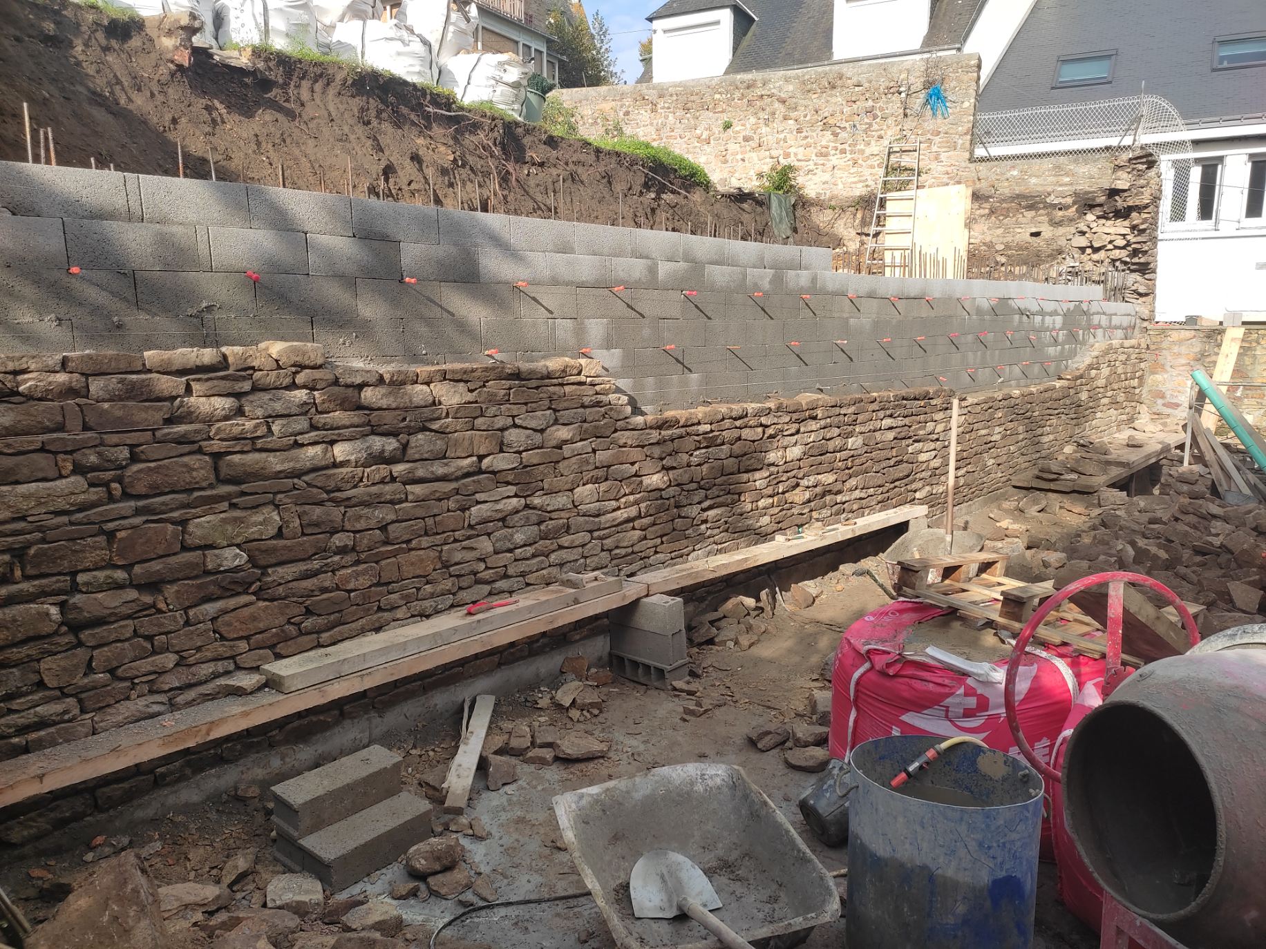 Mur de soutènement Quimperlé Pendant