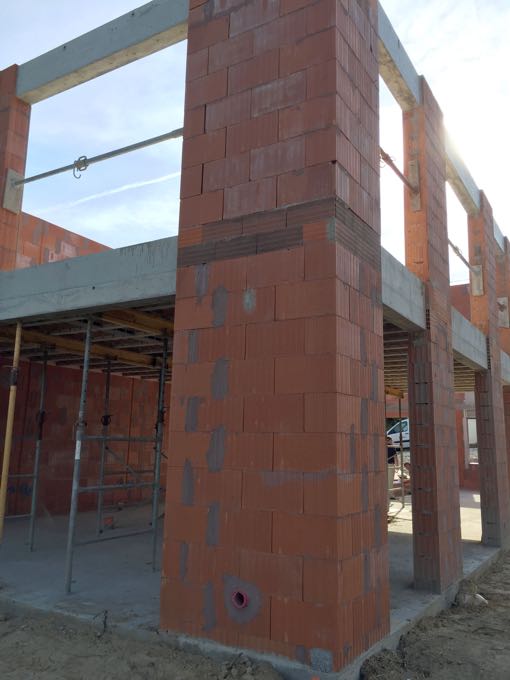 Maison neuve brique Pendant